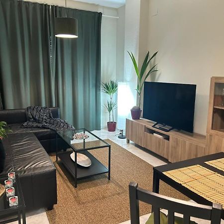 Apartamento Suite Torre Alta Parking Gratis Sevilla Exteriér fotografie